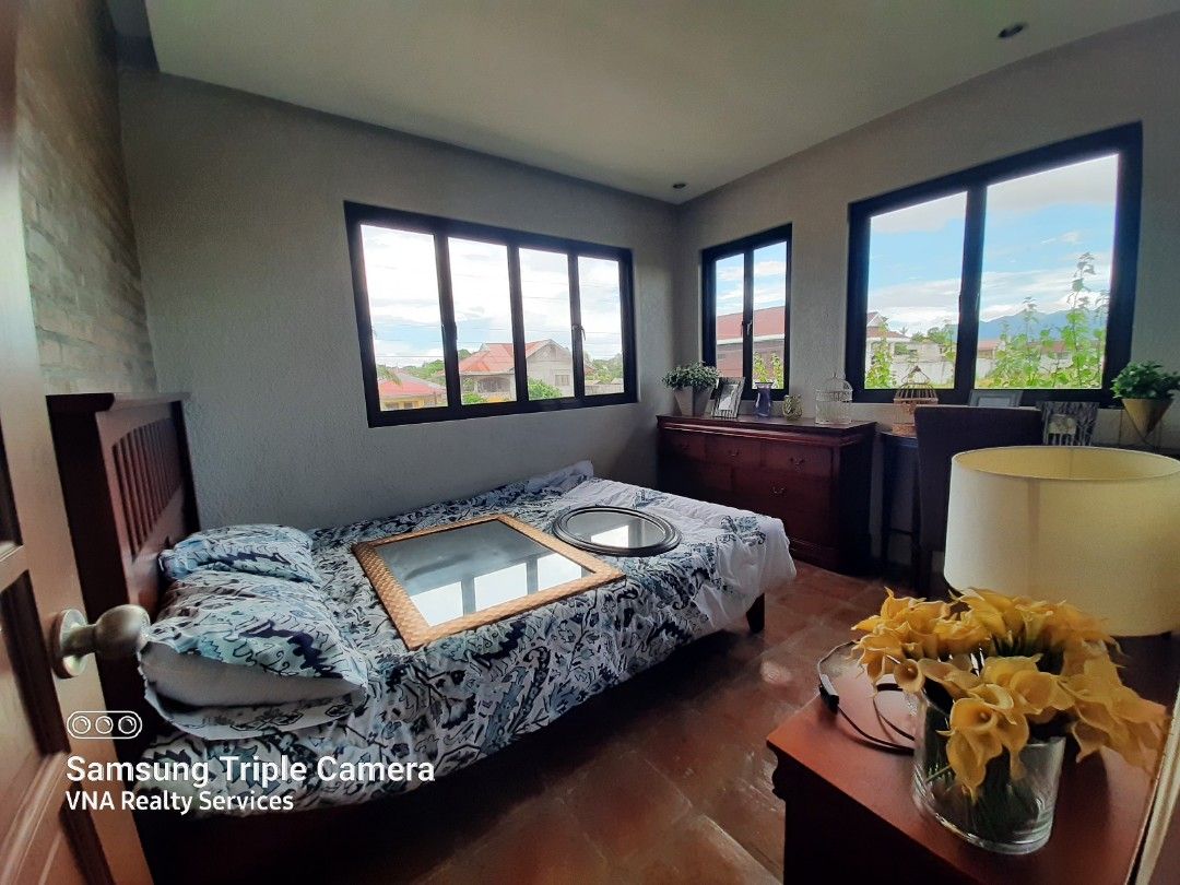 Rush House For Sale Parking For 2 Cars! RFO House and Lot For Sale at