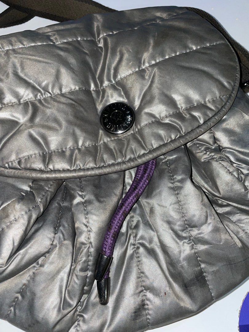 SALE!! Kipling metallic gray bag (Category: Cross-body Bags) located in Quezon City. Submitted by lovingsh0pping (Listing ID 1219309028, Image 3). Description: NO MORE PHOTO REQUEST, hingi kayo ng hingi ng ibang photos di naman kayo bibile or magrereply after kayo sendan. Di kayo nakakatuwa. Stop wasting my time pls lang. May stain/dirt not sure kasi wala nmn yan nung ginamit sa storage lang nagakaroon May punit sa loob(itahi nyo nlng po) Authent