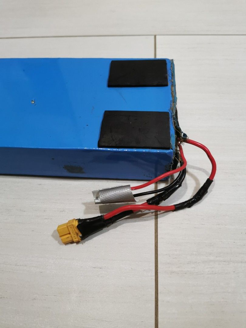 Sanyo 48v 14ah Battery not working, Sports Equipment, PMDs, E