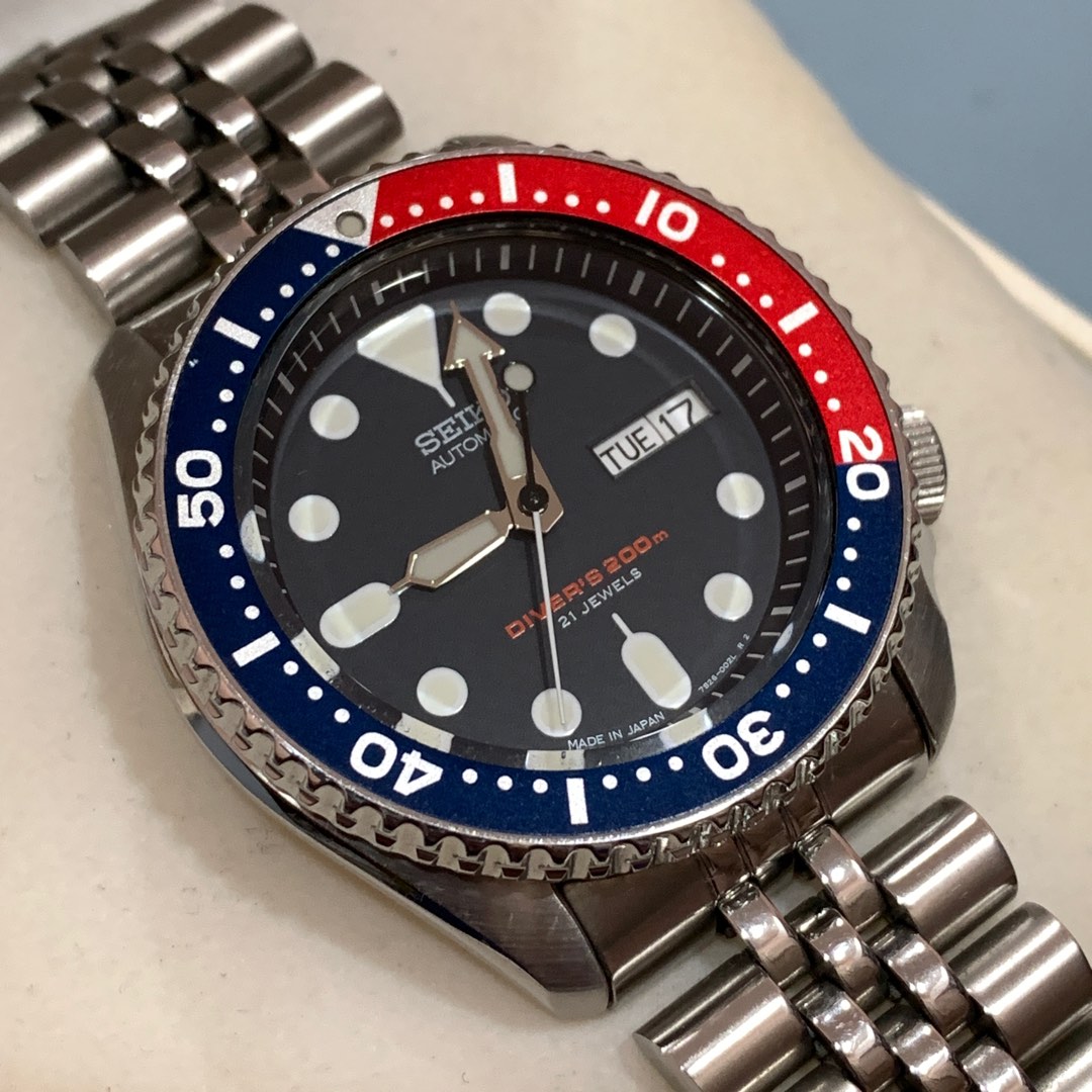 SEIKO Discontinued SKX009J2 Automatic Diver Watch Full Set Like