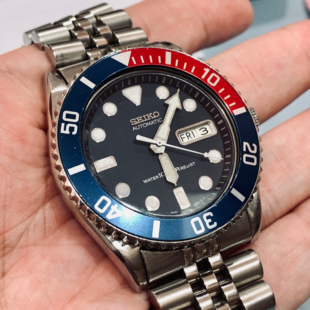 SEIKO Discontinued SKX033 Pepsi Automatic Diver Watch, Men's Fashion,  Watches & Accessories, Watches on Carousell