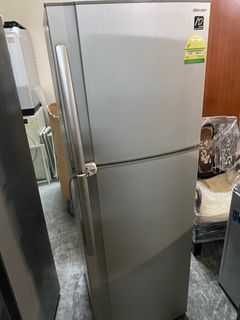 Sharp 251l 2 door fridge / refrigerator