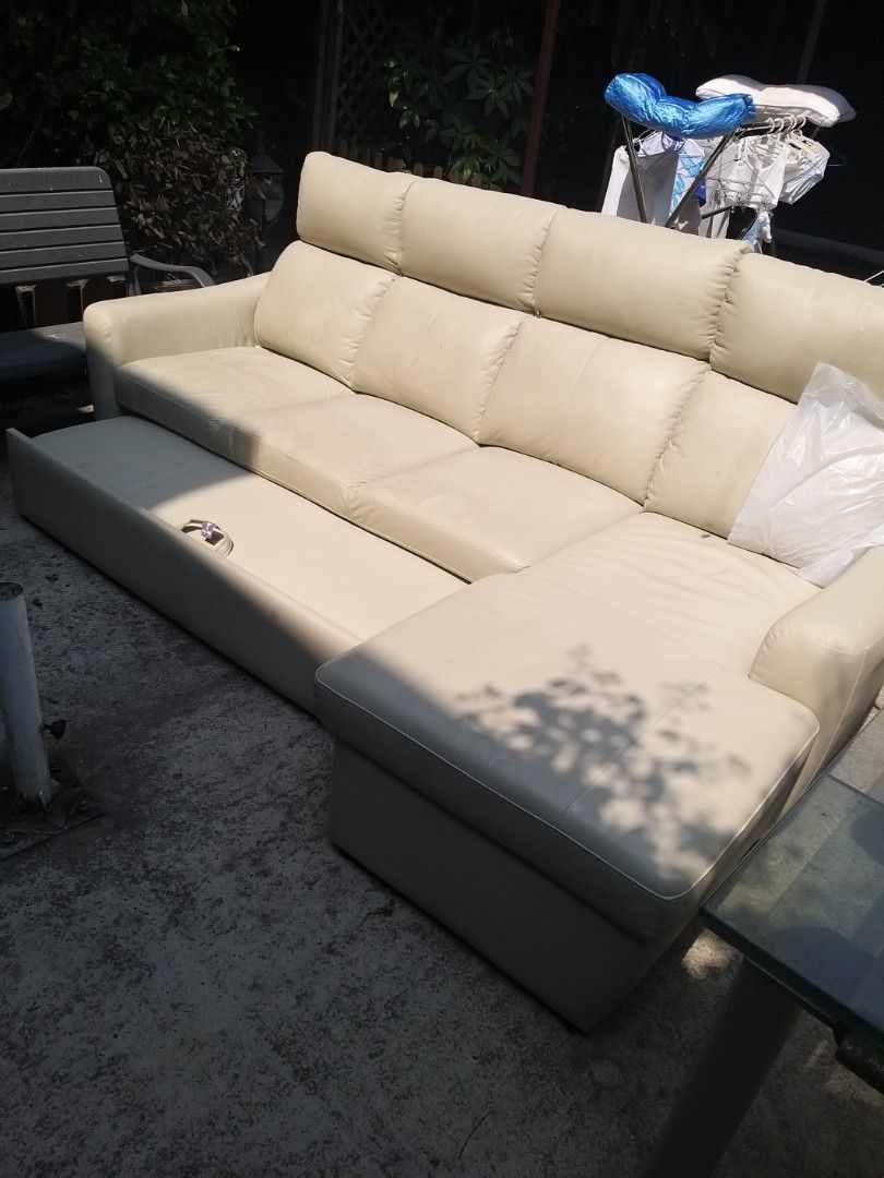 Sofa （分類：梳化）位於 Hong Kong。 由 ck1111cf44 提交（商品編號 1219190930，圖片 3）。簡介： 梳化床800 包送上門。