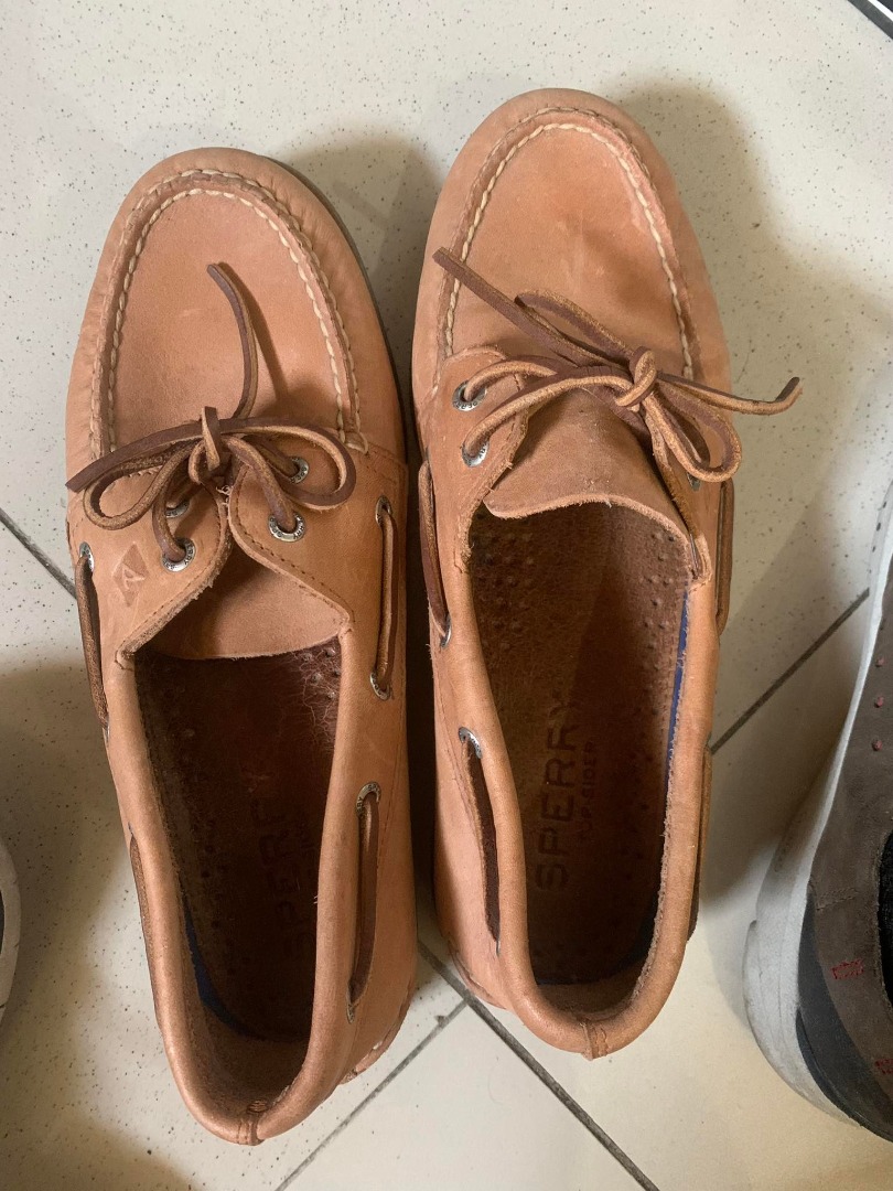 sperry boat shoes sahara