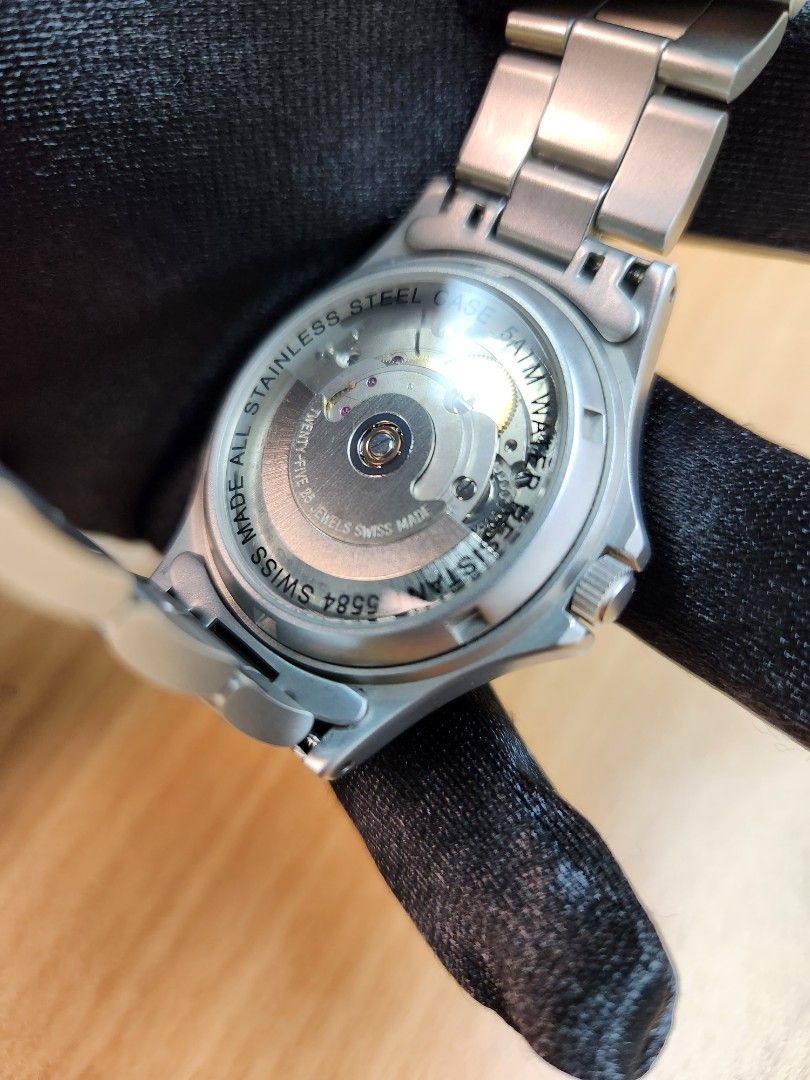 スイスミリタリー　自動巻き　ETA2824-2 スイスミリタリー 自動巻き ETA2824-2 SWISS MILITARY 自動巻き