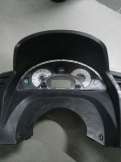 Sym gts 200 meter