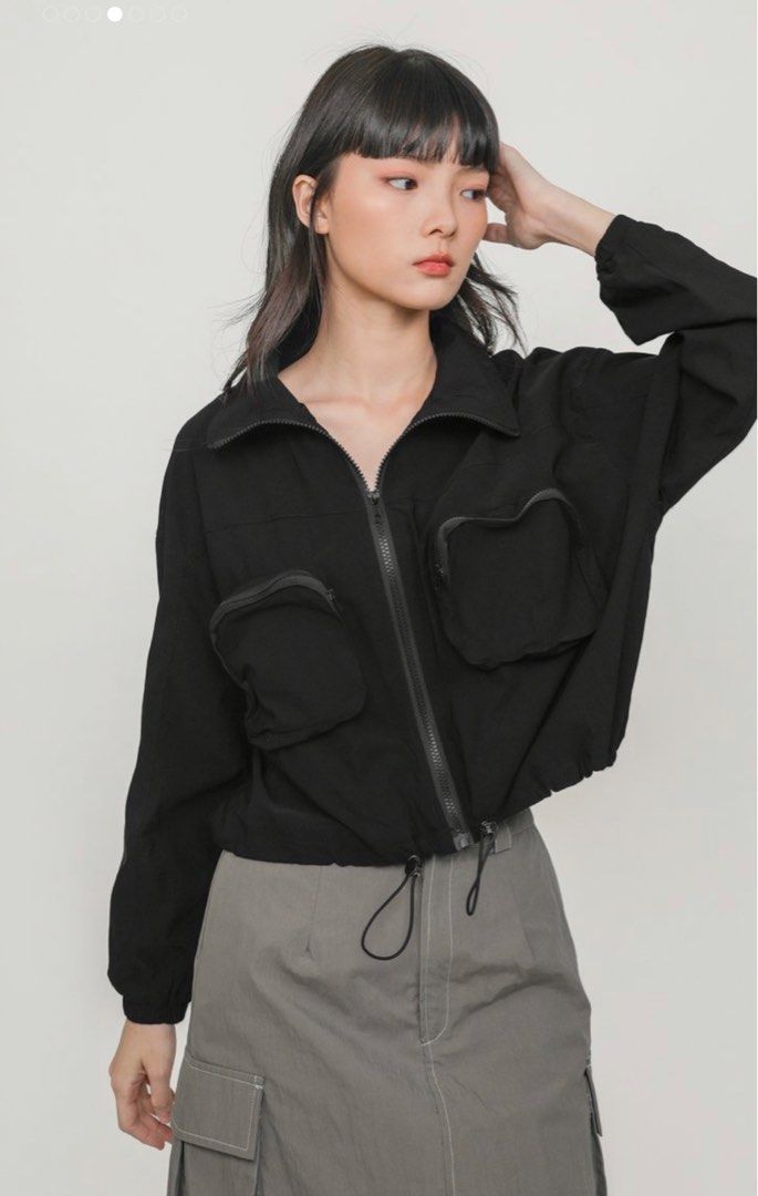 Tinsel cargo clearance jacket