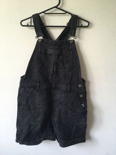 (Category: ) located in . Submitted by tirazzz (Listing ID 1219213428, Image 1). Description: .