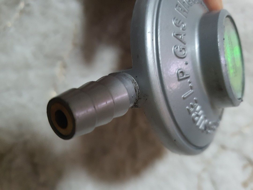 TPA gas regulator on Carousell