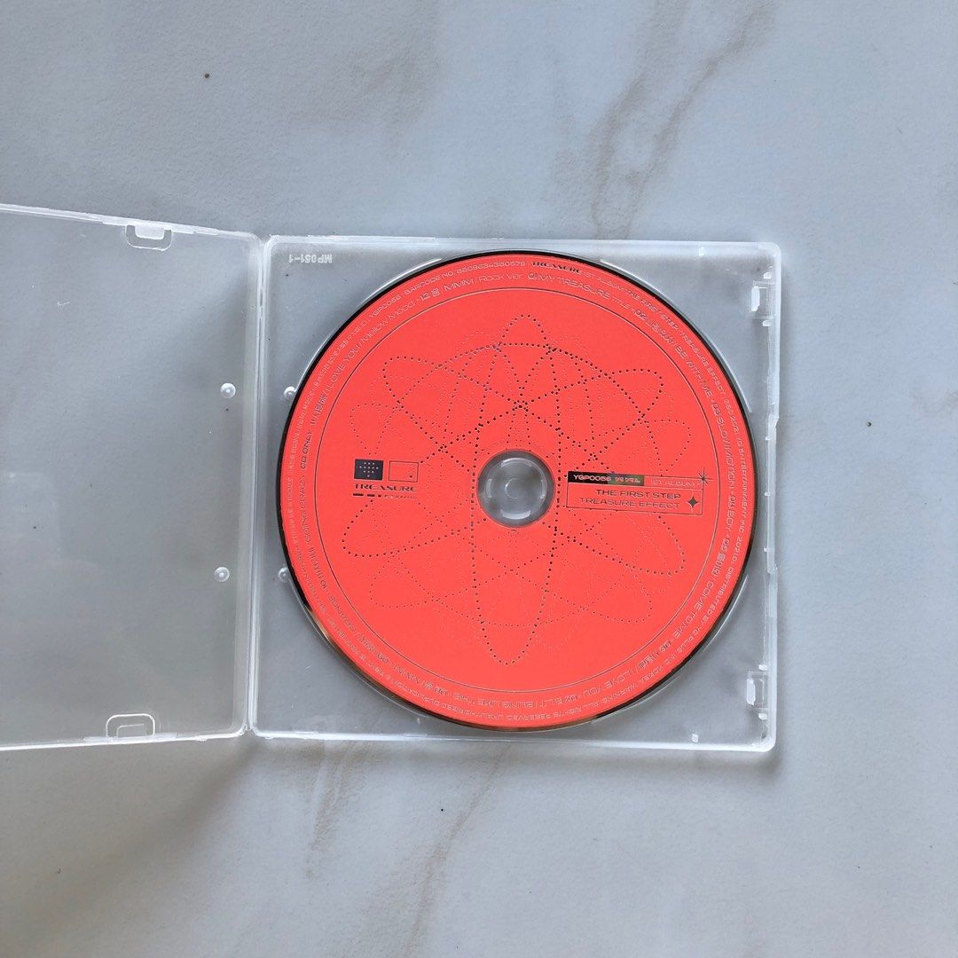 THE FIRST STEP : TREASURE EFFECT (Category: CDs & DVDs) located in Santa Ana. Submitted by hao.ming (Listing ID 1219358093, Image 1). Description: CD AND THE CLEAR CASE ONLY TREASURE 1st Album The First Step : Treasure Effect (Orange Ver.) Take note that this merch is working and is official. RFS: Needs additional funds for college.
