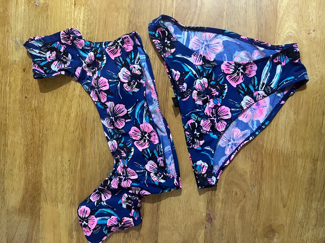 Twopiece Swimsuit with sleeves, Women's Fashion, Swimwear, Bikinis