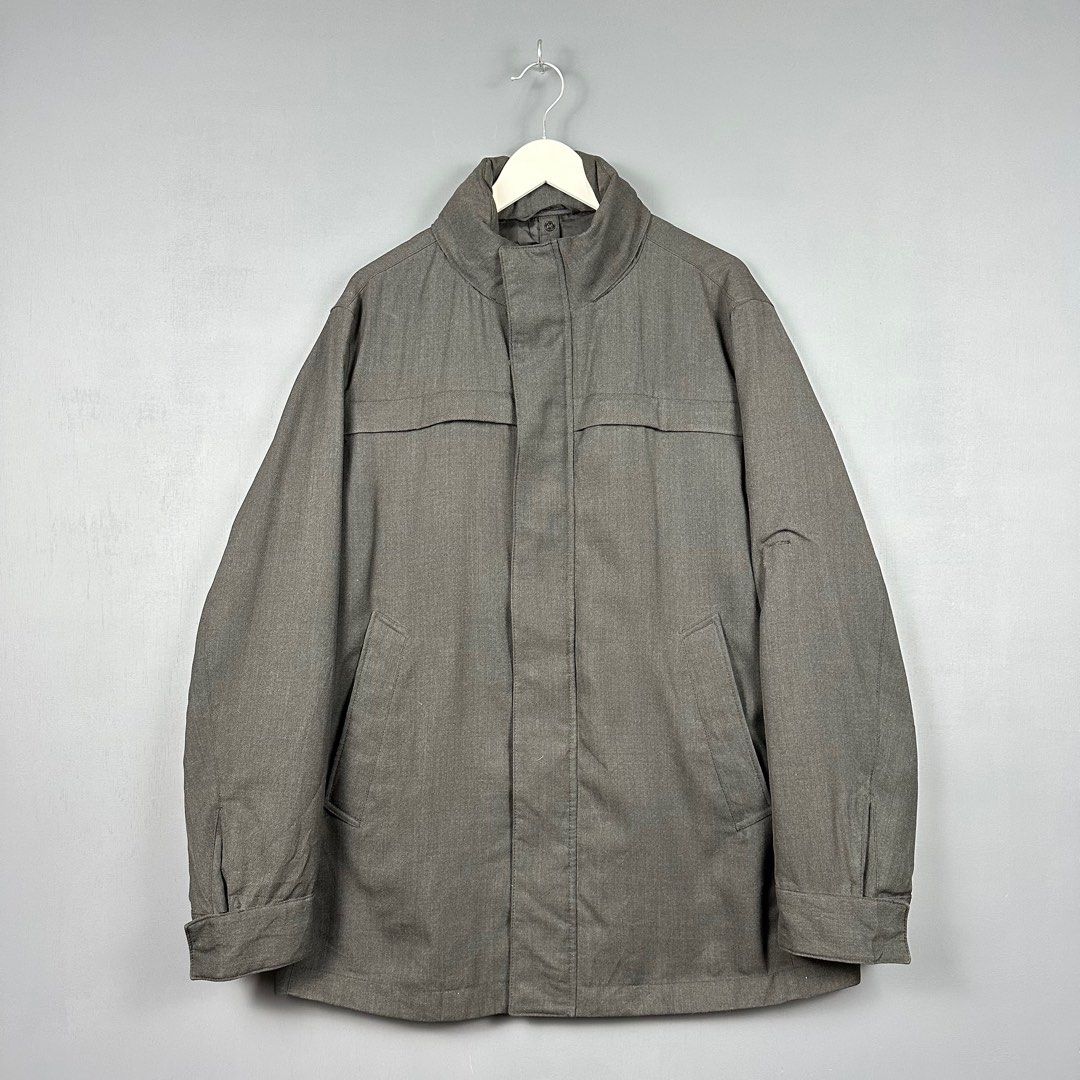 Uniqlo travel jacket top