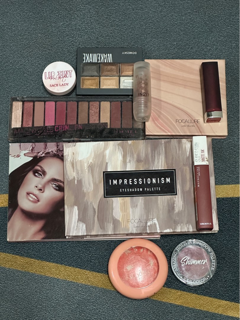 811px x 1080px - Used makeup nak letgo, Beauty & Personal Care, Face, Makeup on Carousell