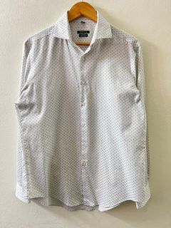 Van Heusen shirt size-M