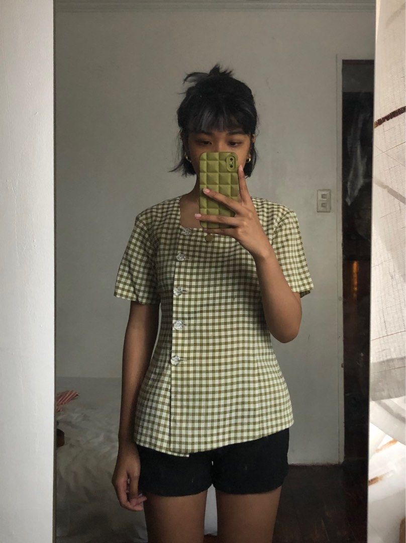 Vintage Green Plaid Blouse (Category: Blouses) located in Manila. Submitted by sanesagi (Listing ID 1219265761, Image 2). Description: this is thrifted! super cute with bell pants <33 can fit to semi-med model stats: height - 5'1, waistline-26 mop: gcash, bpi courier: gogoexpress.