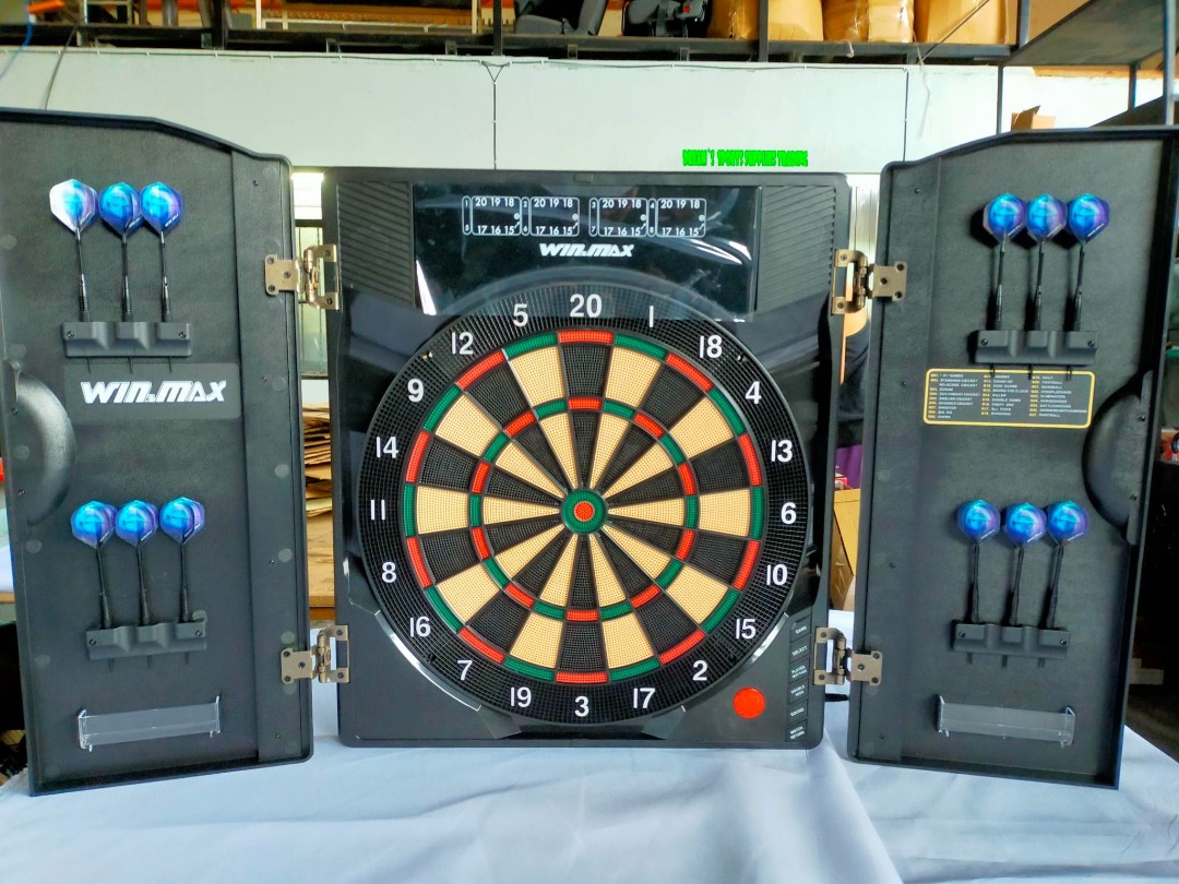 WIN MAX ELECTRONIC DART BOARD WITH Sports Equipment, Other