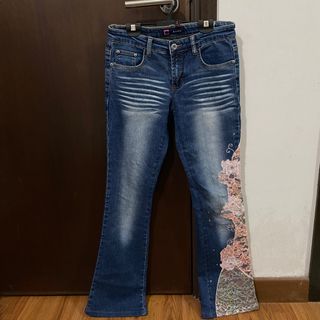 (Category: ) located in . Submitted by yinyin.preloved (Listing ID 1219282741, Image 1). Description: .