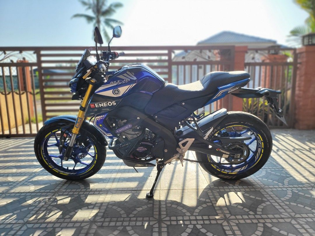 Yamaha mt150cc top