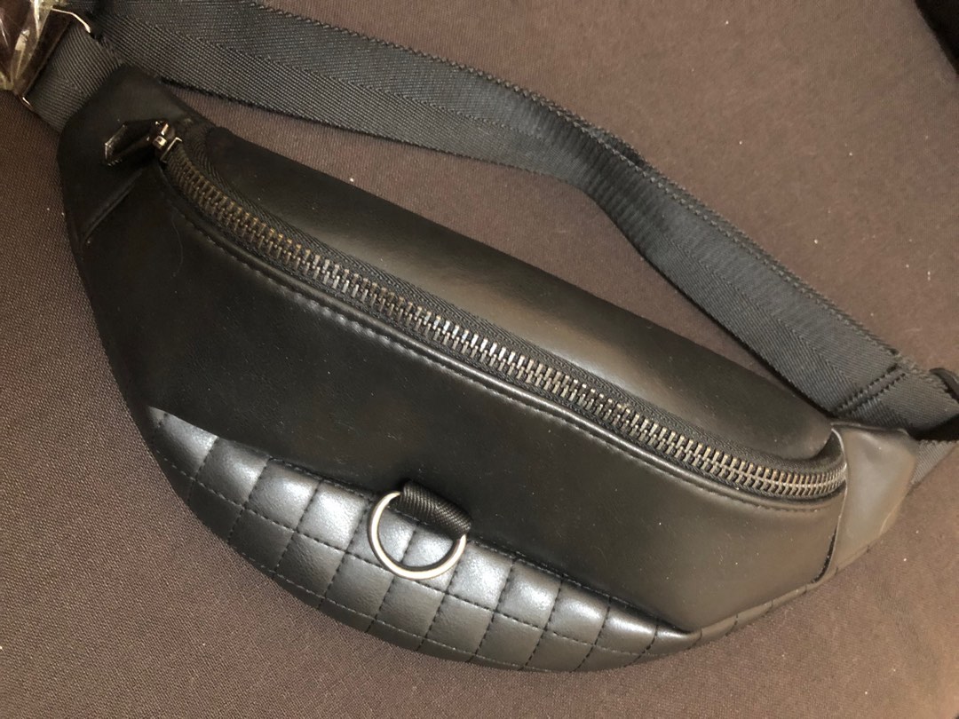 ZARA MAN Pouch Bag, Men's Fashion, Bags, Belt bags, Clutches and