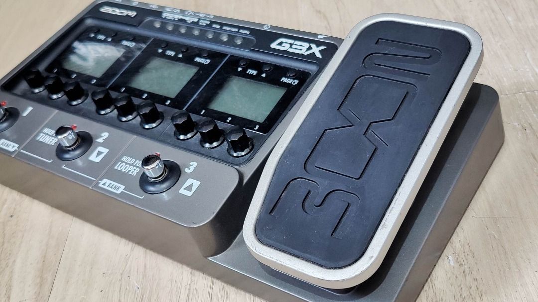 Zoom G3X Guitar Multieffects Pedal on Carousell