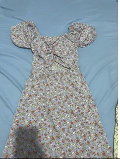 (Category: ) located in . Submitted by lilieeees (Listing ID 1219367250, Image 1). Description: .