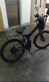 （分類：）位於 。 由 garyhoccb 提交（商品編號 1219456396，圖片 1）。簡介： 。
