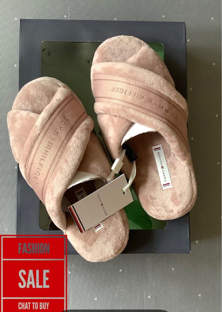 tommy hilfiger female slippers