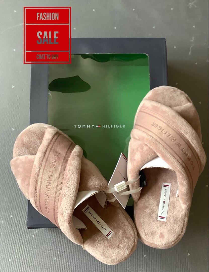 tommy hilfiger flip flops women's sale