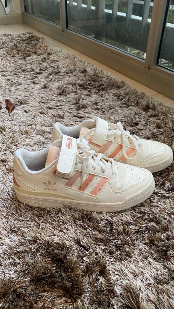 Adidas originals rivalry low trainer in blue and pink store