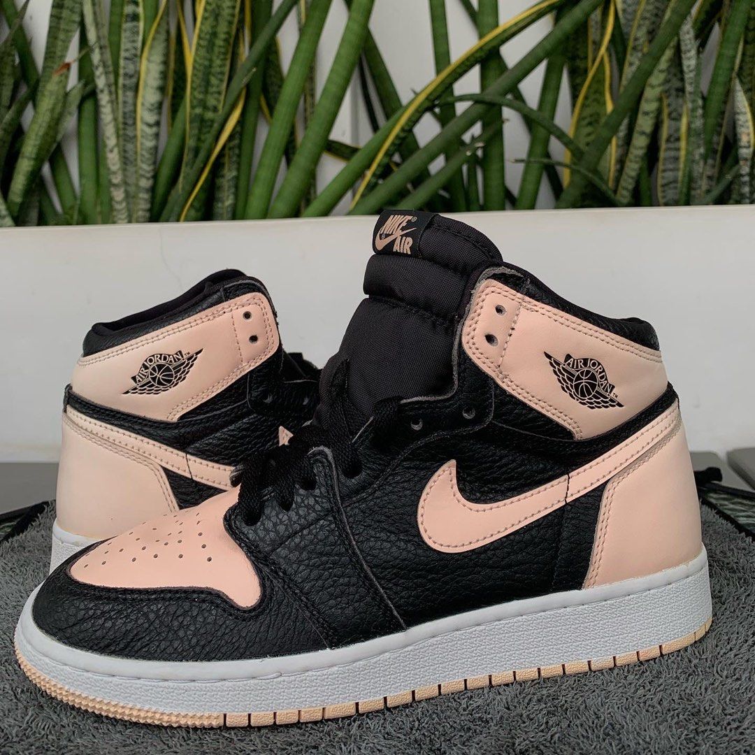 Jordan 1 black new arrivals crimson tint gs