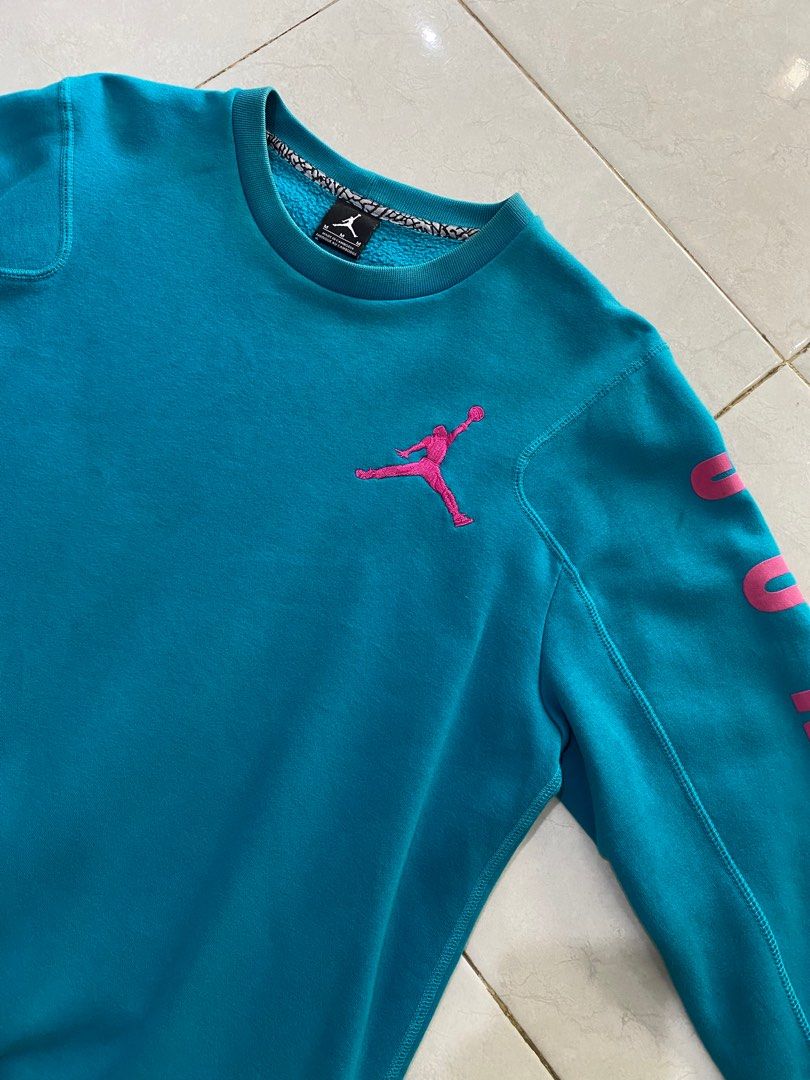 Jordan flight classic fleece crew sweatshirt deals