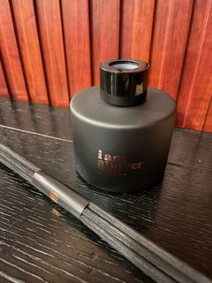 （分類：）位於 。 由 ruby.club 提交（商品編號 1219501895，圖片 1）。簡介： 。