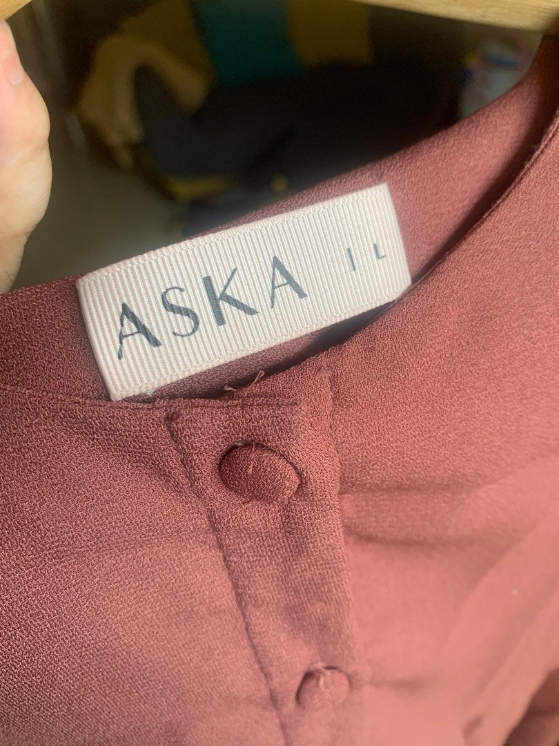 Aska Label, Fesyen Wanita, Muslim Fashion, Atasan di Carousell