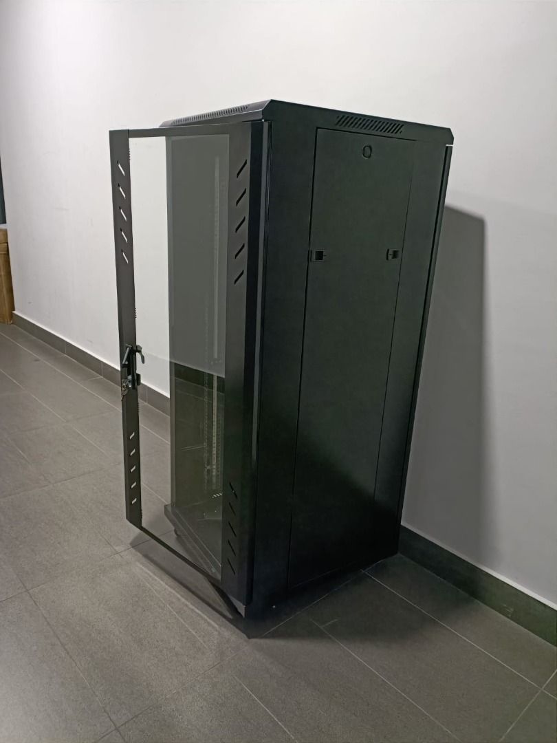 Assembled 27U rack for CCTV recorder/ data storage/network/patch panel ...