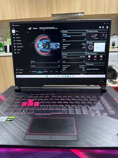 ASUS ROG STRIX G15 ELECTRO PUNK EDITION