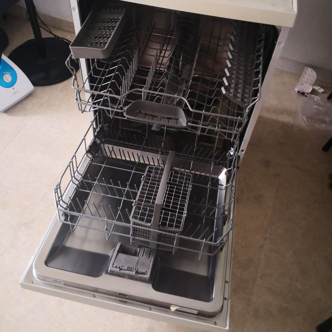 Bosch dishwasher, TV & Home Appliances, Kitchen Appliances, Dishwasher
