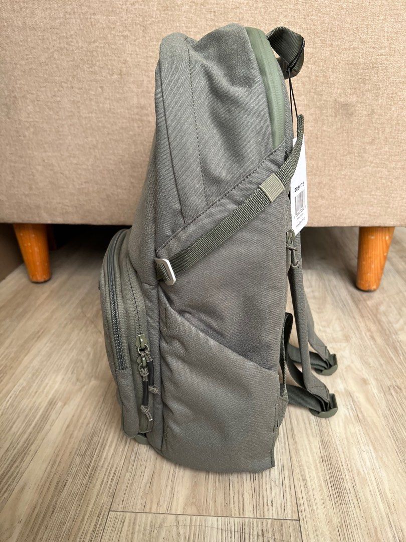 Brevite Photo Backpack in Pine Green on Carousell