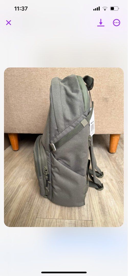 Brevite Photo Backpack in Pine Green on Carousell