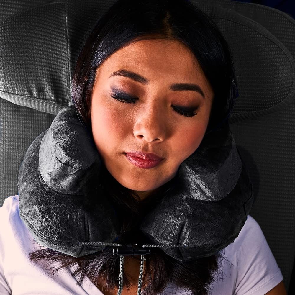 Cabeau air evolution on sale inflatable travel neck pillow