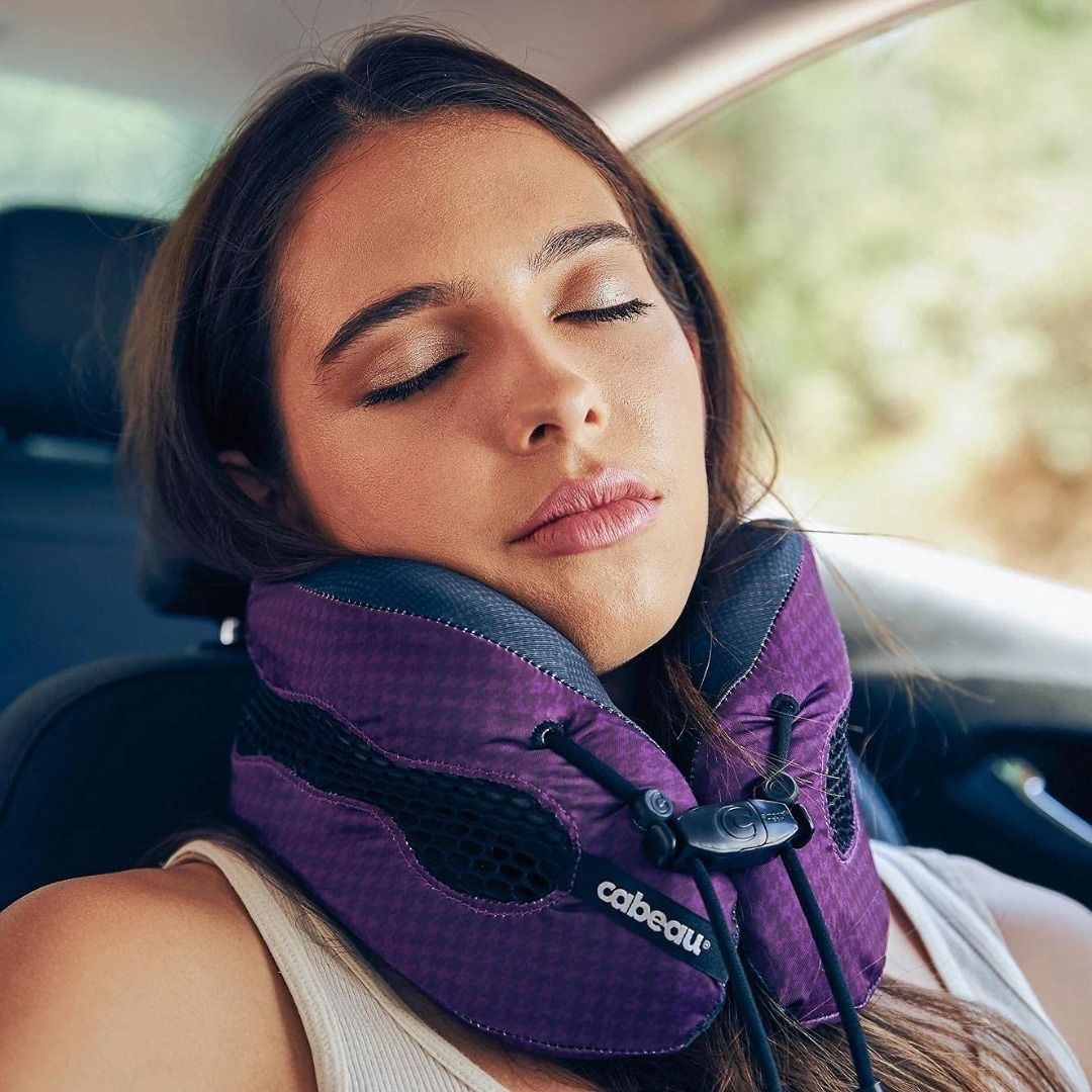 Cabeau Evolution Cooling Travel Pillow Doctor Recommended Neck