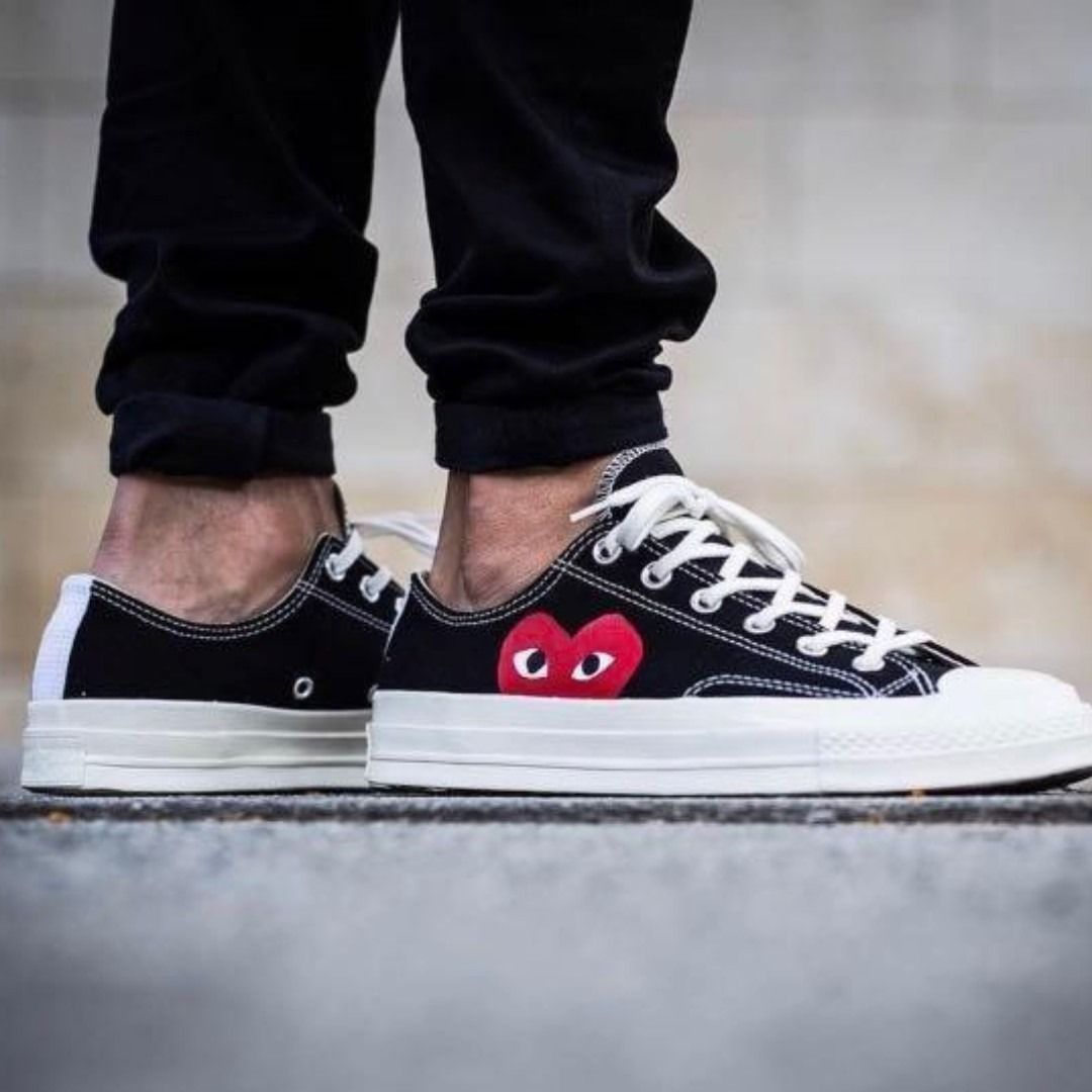 Chuck taylor shop red heart