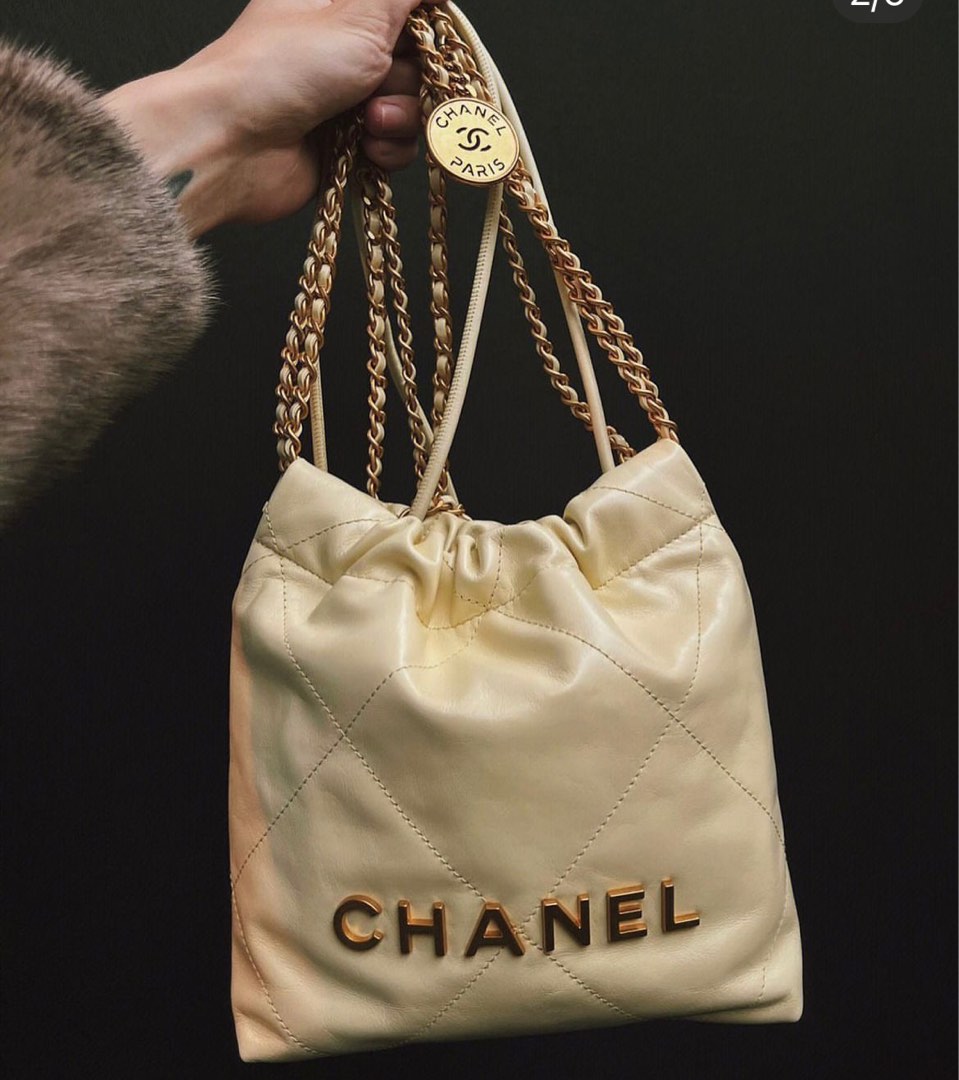 Chanel Does It Again With The Mini #CHANEL22 - BAGAHOLICBOY