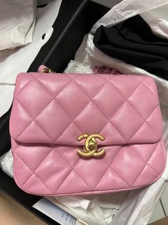 Buy Exquisite CHANEL 22P Purple Caviar Quilted Melody Backpack at REDELUXE