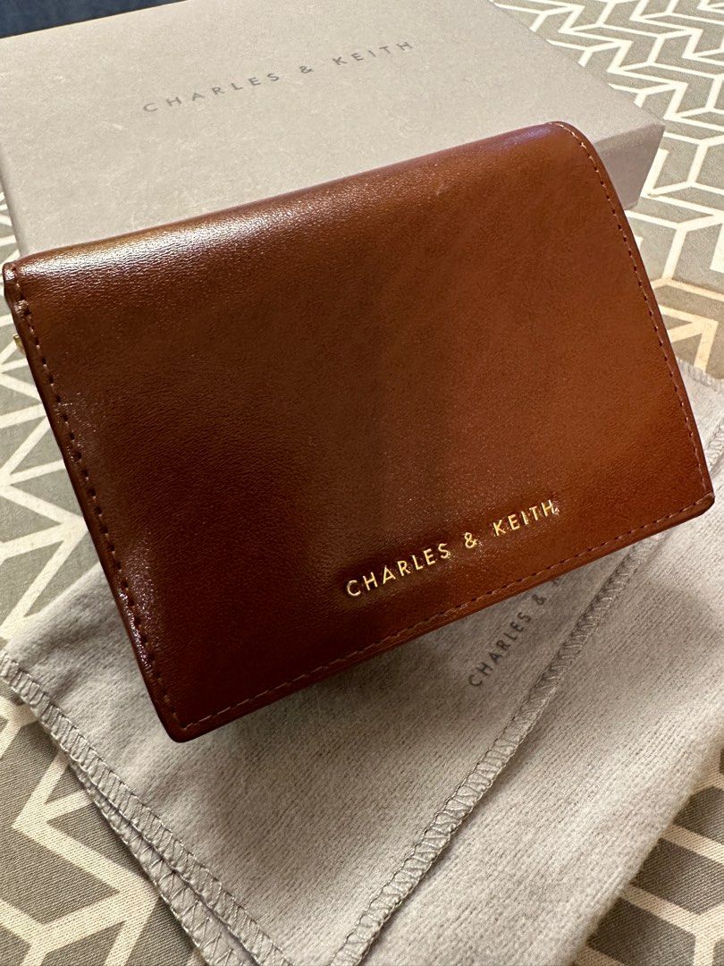 Chocolate Snap Button Card Holder | CHARLES & KEITH