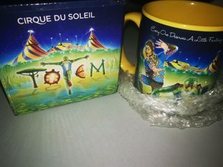 CIRQUE DU SOLEIL ceramic mug