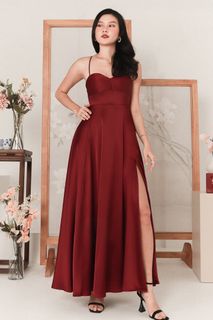 (Category: ) located in . Submitted by xwlwardrobe (Listing ID 1219442012, Image 1). Description: .