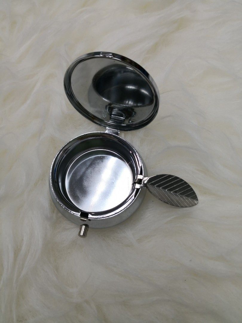 Compact Ashtray for Travelling, Everything Else, Others on Carousell