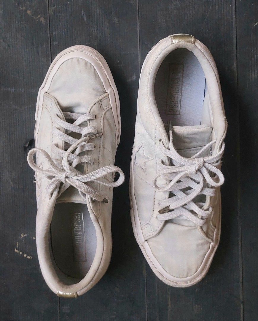 Converse One Star Ox Pure Platinum White Sneakers 5 mens 7