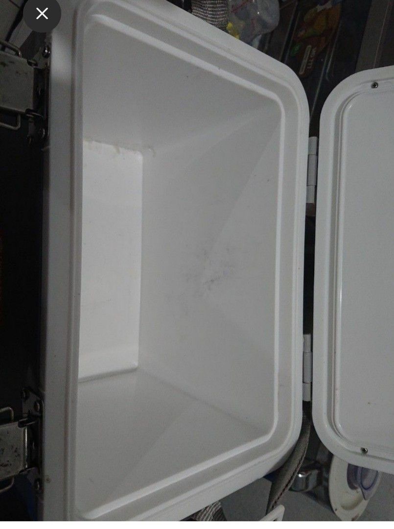 Cooler box marina 10L, Kitchen & Appliances di Carousell