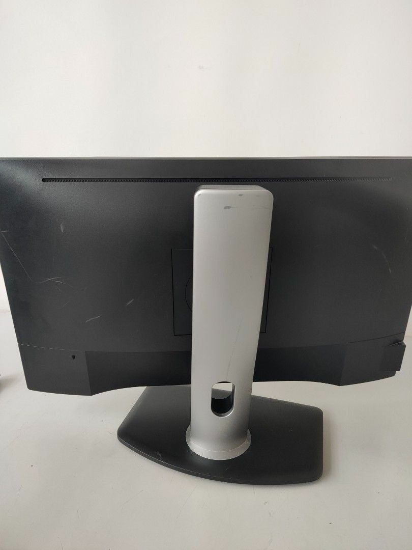 Dell 24'' HDMI LCD Monitor for sale 80 each (AAR 1685), Computers